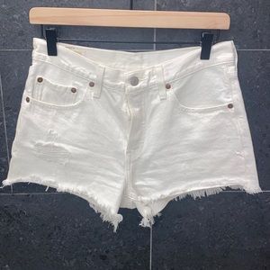 Levi’s 501 Jean Shorts - White (Size 27)